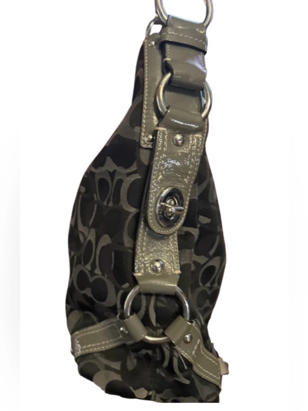 Coach Carly signature jacquard hobo black l& gray bag with chunky silver EUC